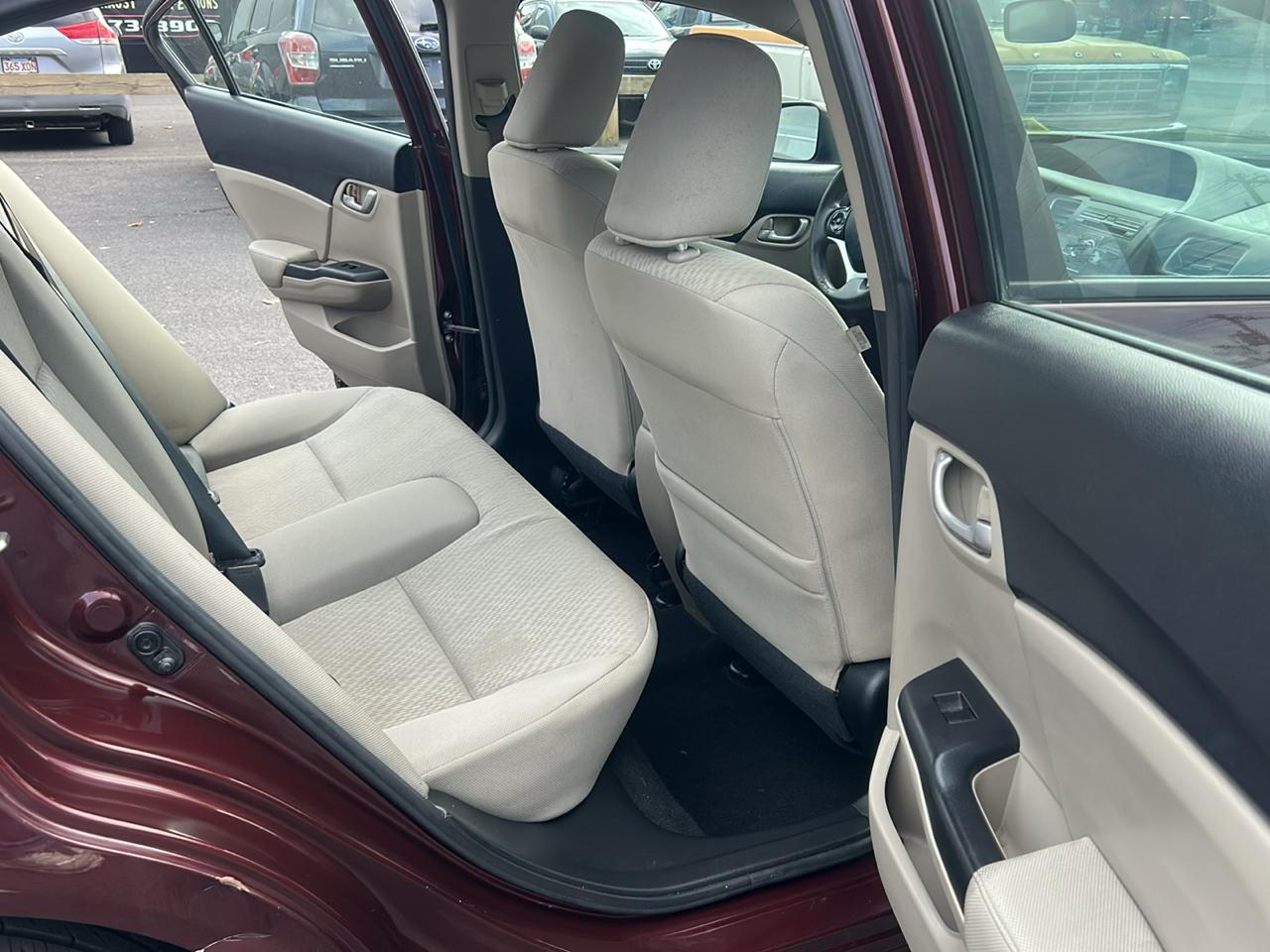 Honda Civic LX Sedan CVT 2014