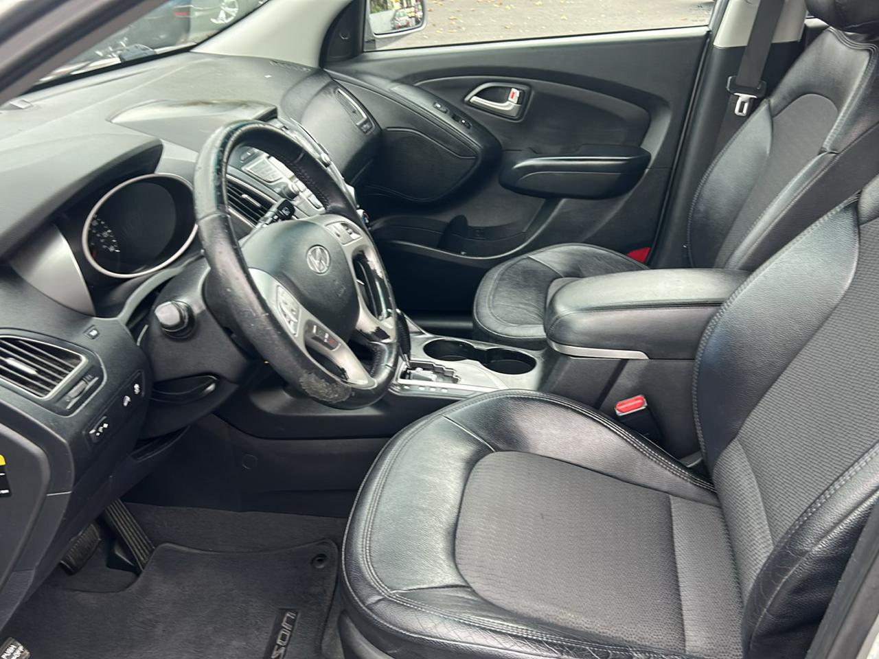 Hyundai Tucson Limited 2WD 2013