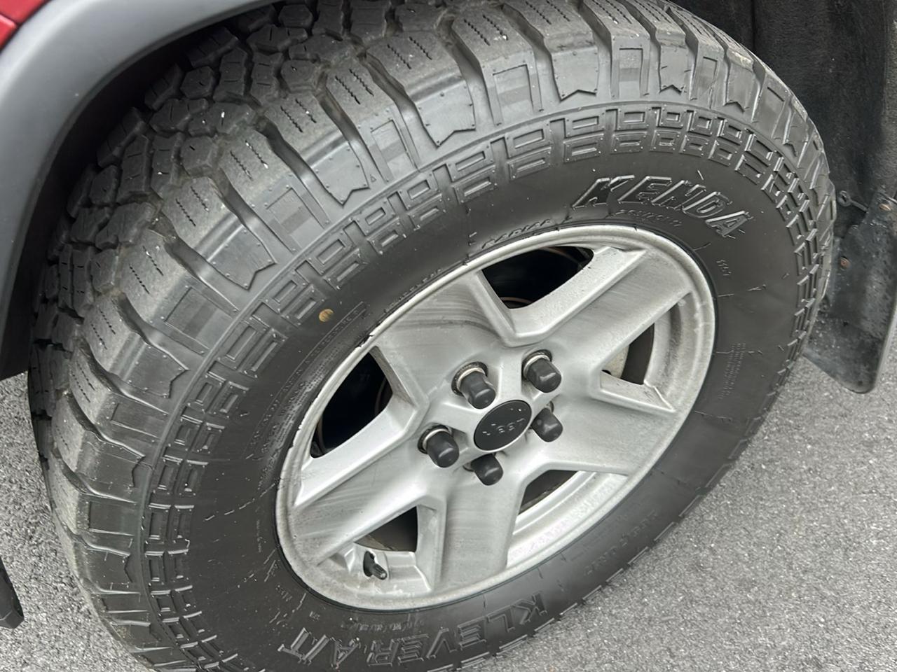Jeep Grand Cherokee Laredo 4WD 2012