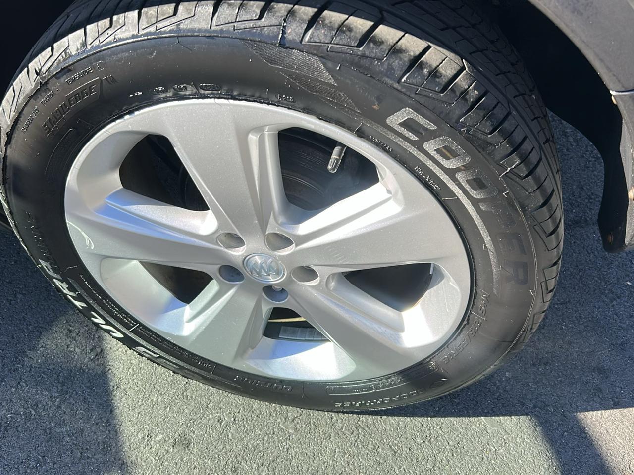 Buick Encore Base AWD 2016