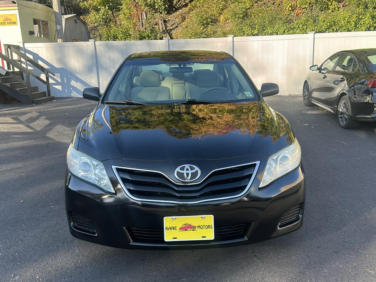 Toyota Camry 4dr Sdn SE Auto (Natl) 2011