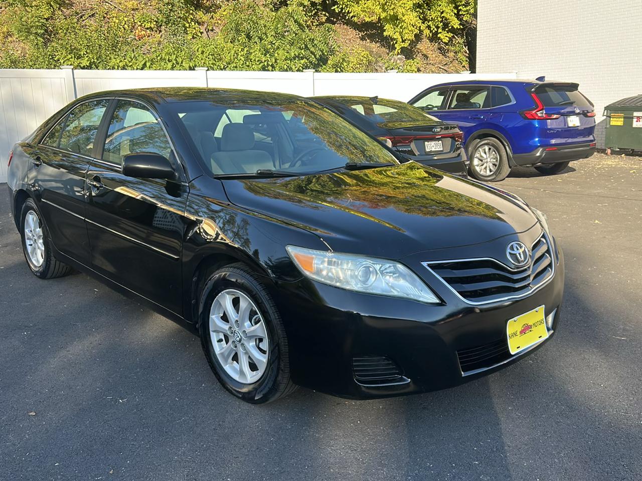 Toyota Camry 4dr Sdn SE Auto (Natl) 2011