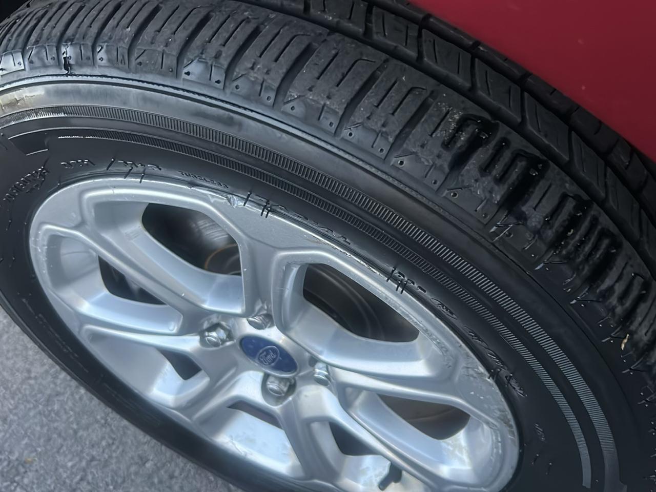 Ford EcoSport SE AWD 2018