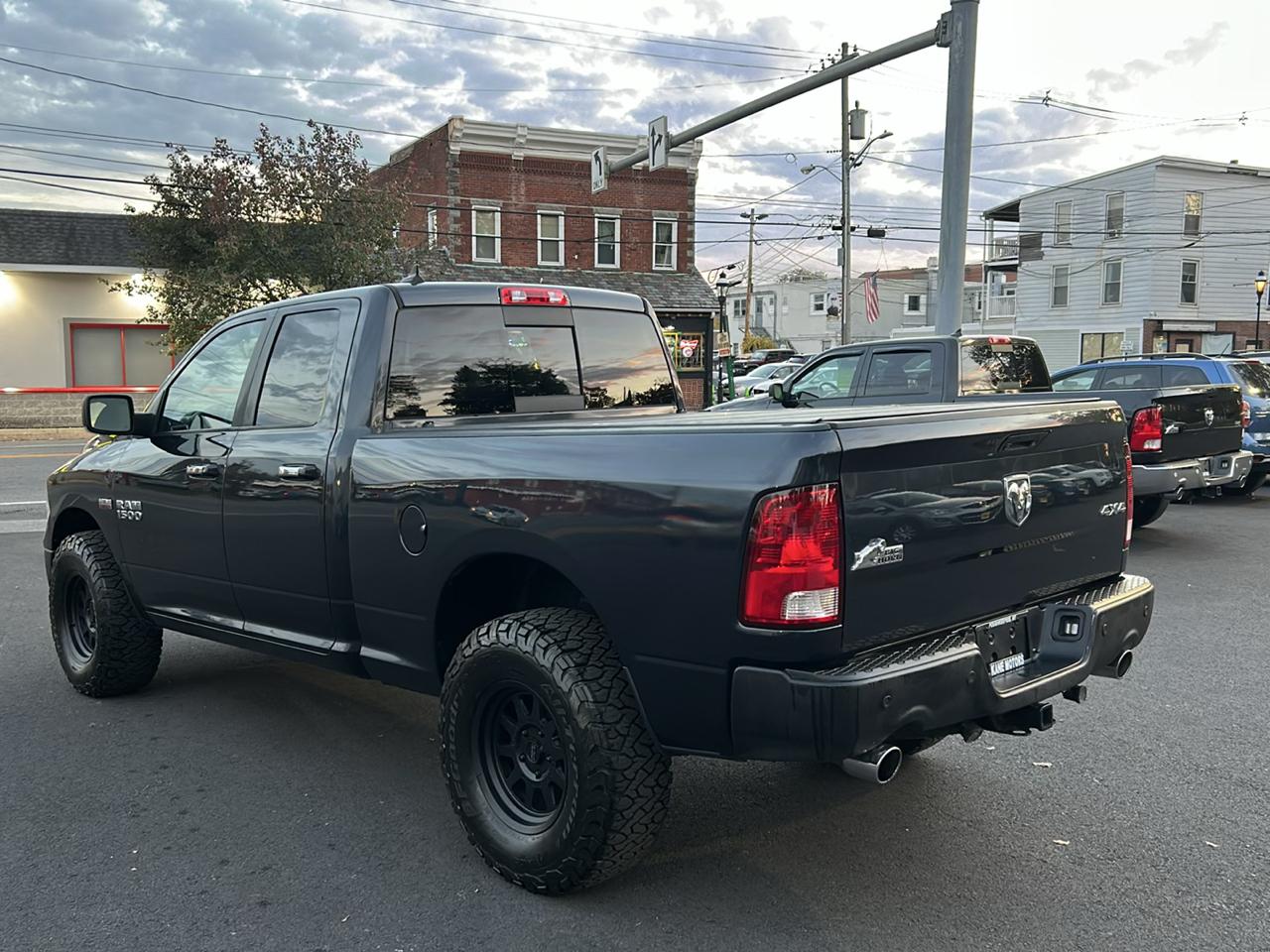 RAM 1500 4WD Crew Cab 149" Big Horn 2016