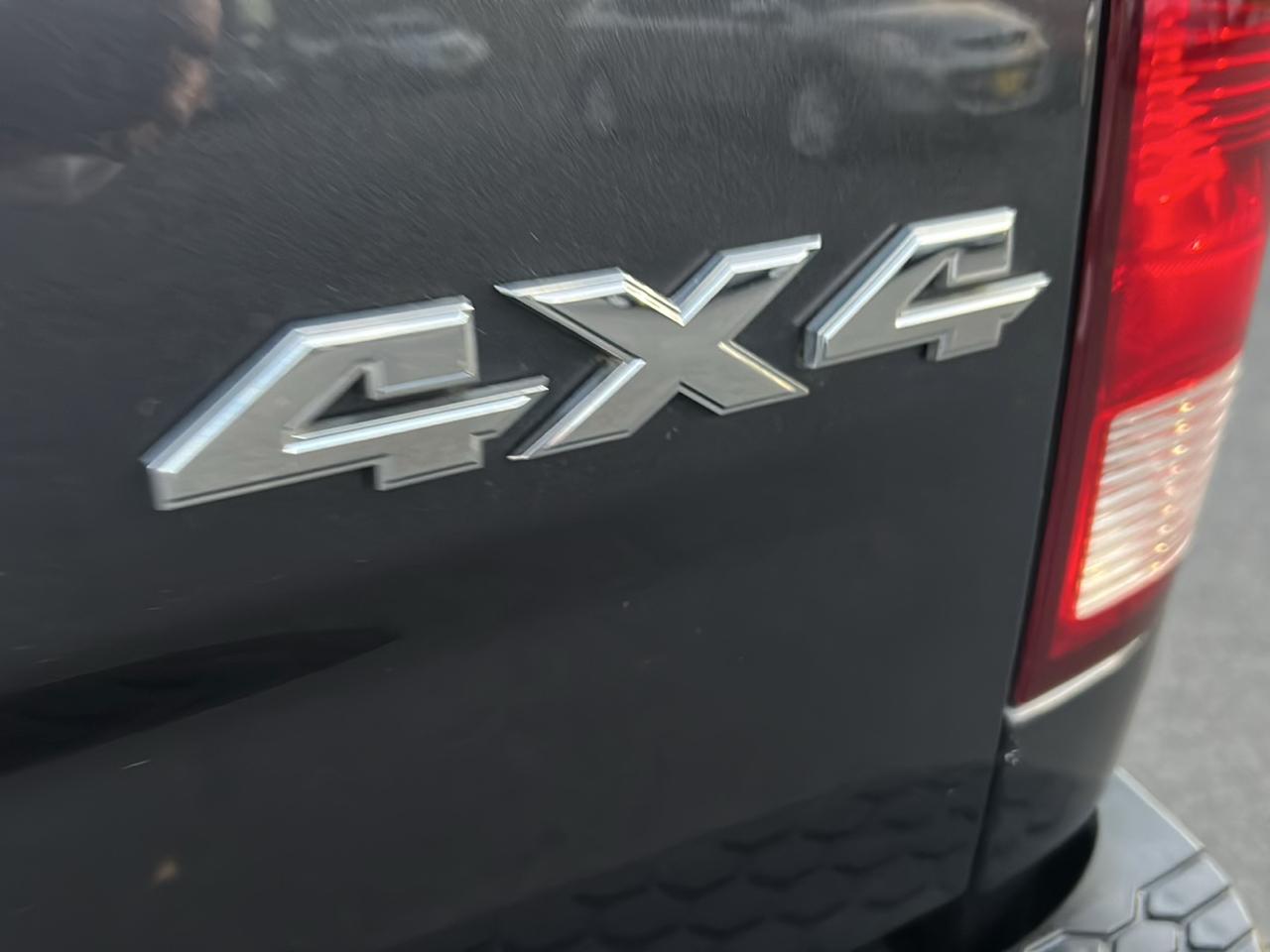 RAM 1500 4WD Crew Cab 149" Big Horn 2016