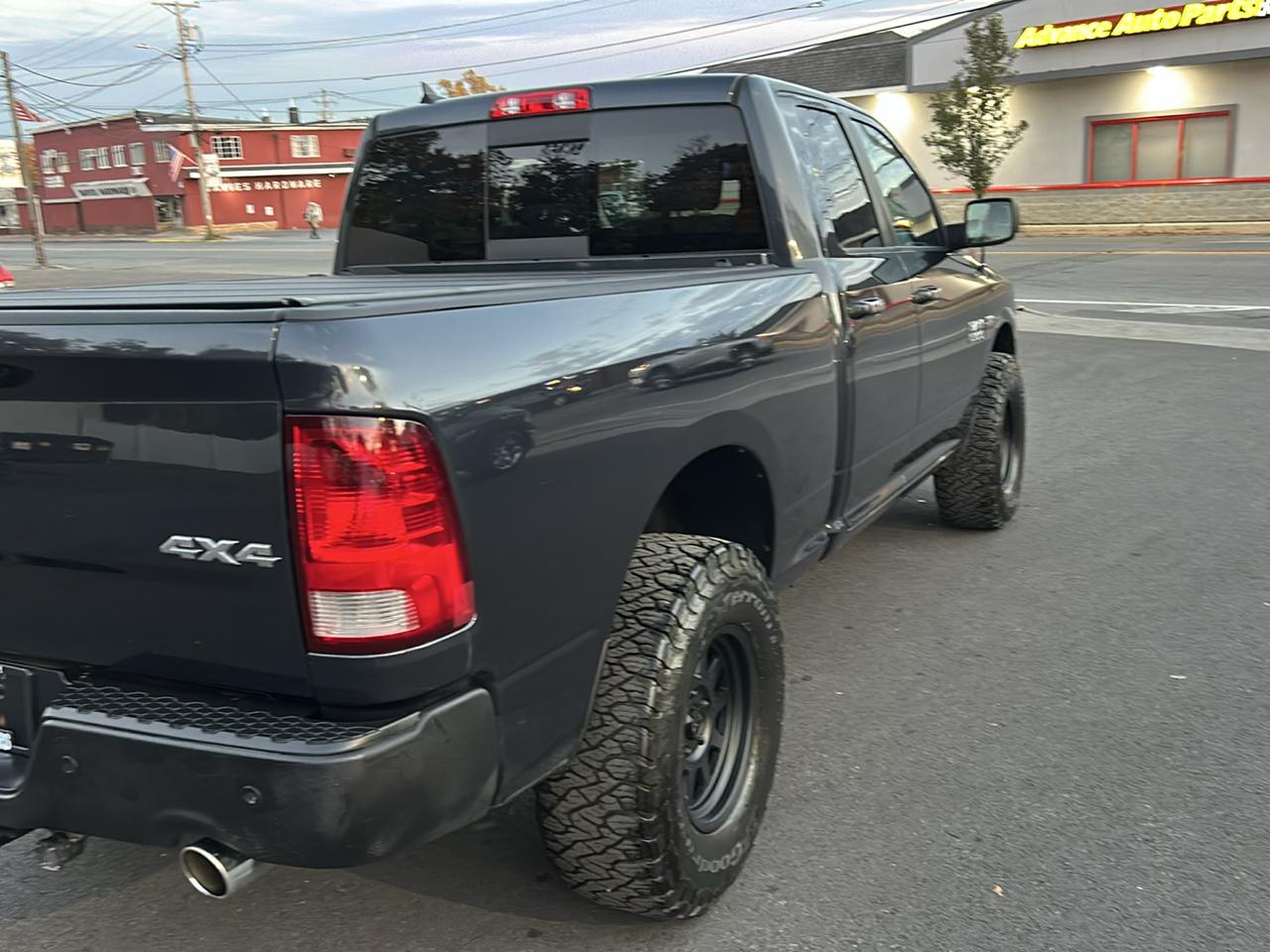 RAM 1500 4WD Crew Cab 149" Big Horn 2016