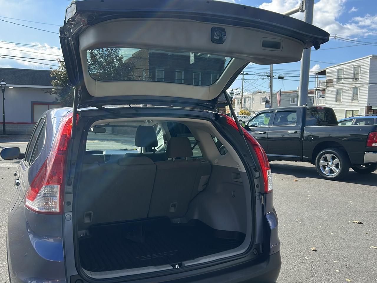 Honda CR-V 2WD 5dr LX 2012