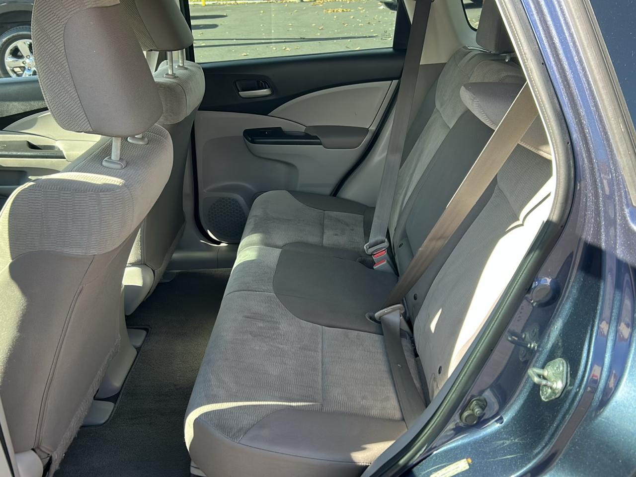 Honda CR-V 2WD 5dr LX 2012