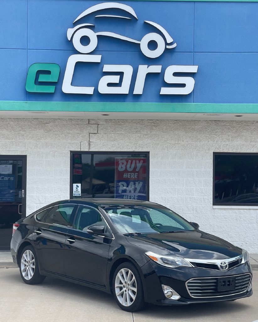 Used 2013 Toyota Avalon 4dr Sdn XLE (Natl) for Sale in Wichita KS 67217