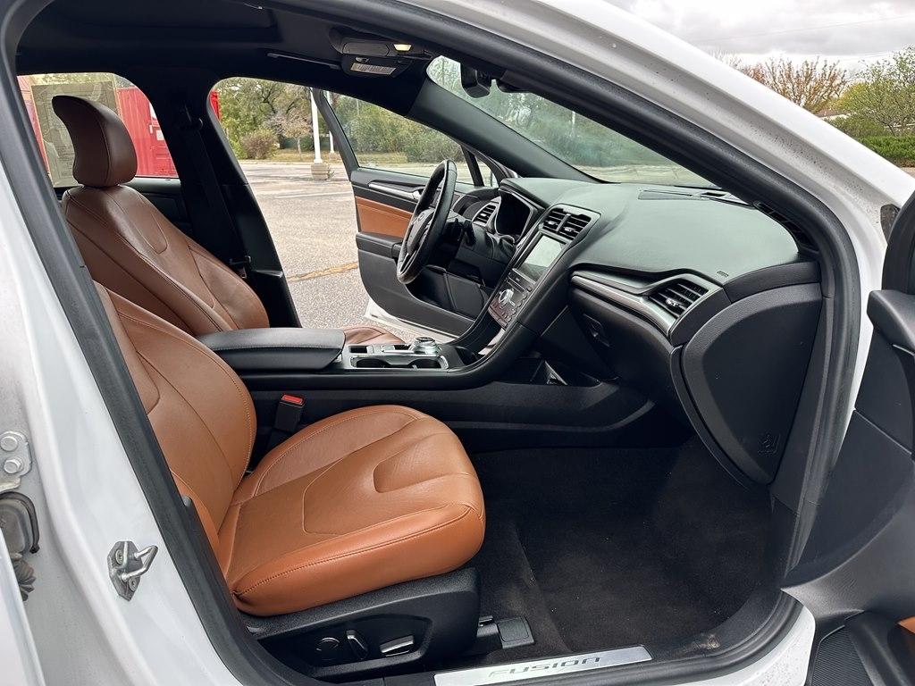 Ford Fusion Titanium AWD 2019