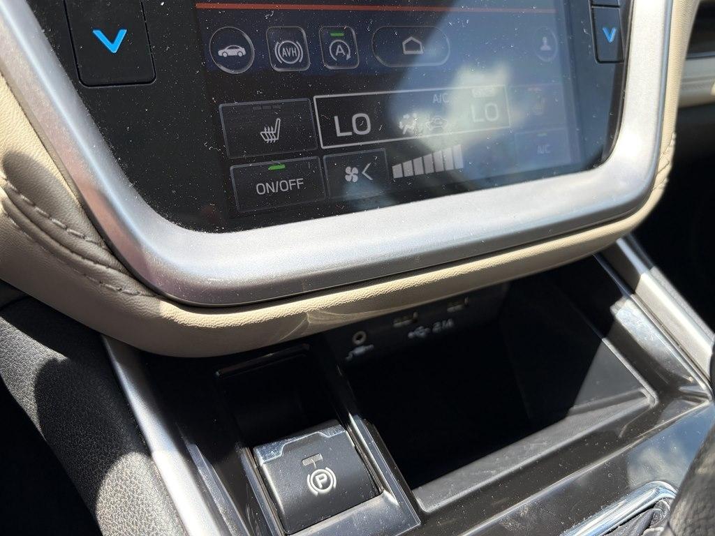 Subaru Legacy Limited CVT 2020