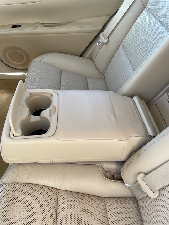 Lexus ES 350 4dr Sdn 2013 Lexus ES 350 4dr Sdn 2013