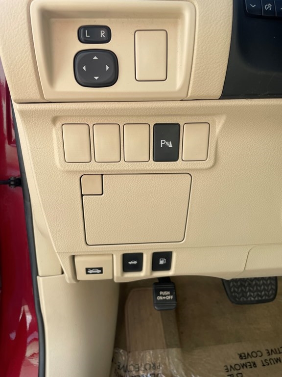 Lexus ES 350 4dr Sdn 2013