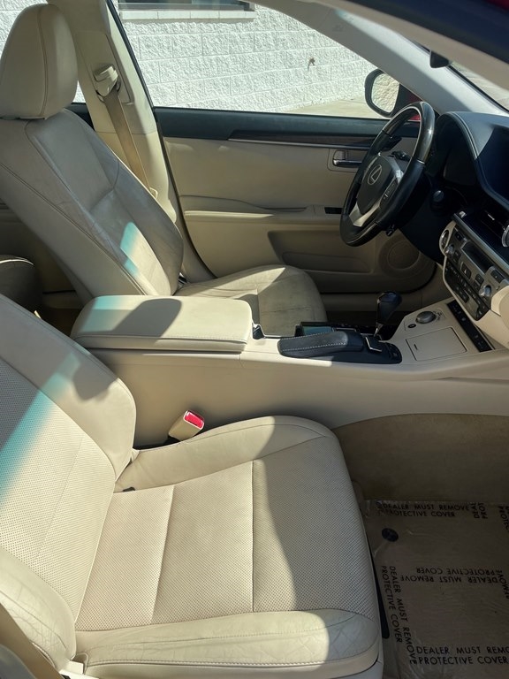 Lexus ES 350 4dr Sdn 2013