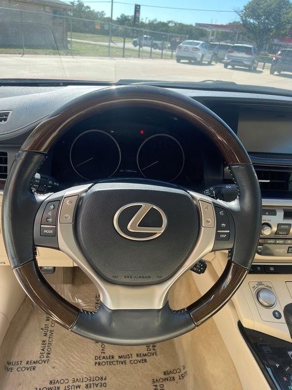 Lexus ES 350 4dr Sdn 2013