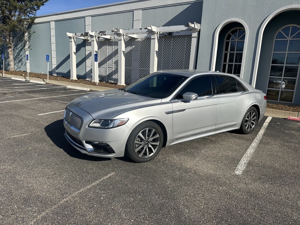 Lincoln Continental Premiere FWD 2018