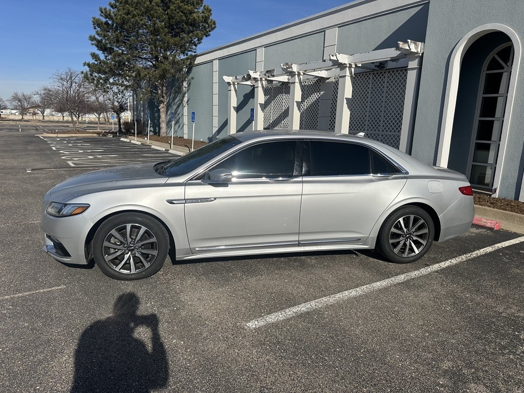 Lincoln Continental Premiere FWD 2018