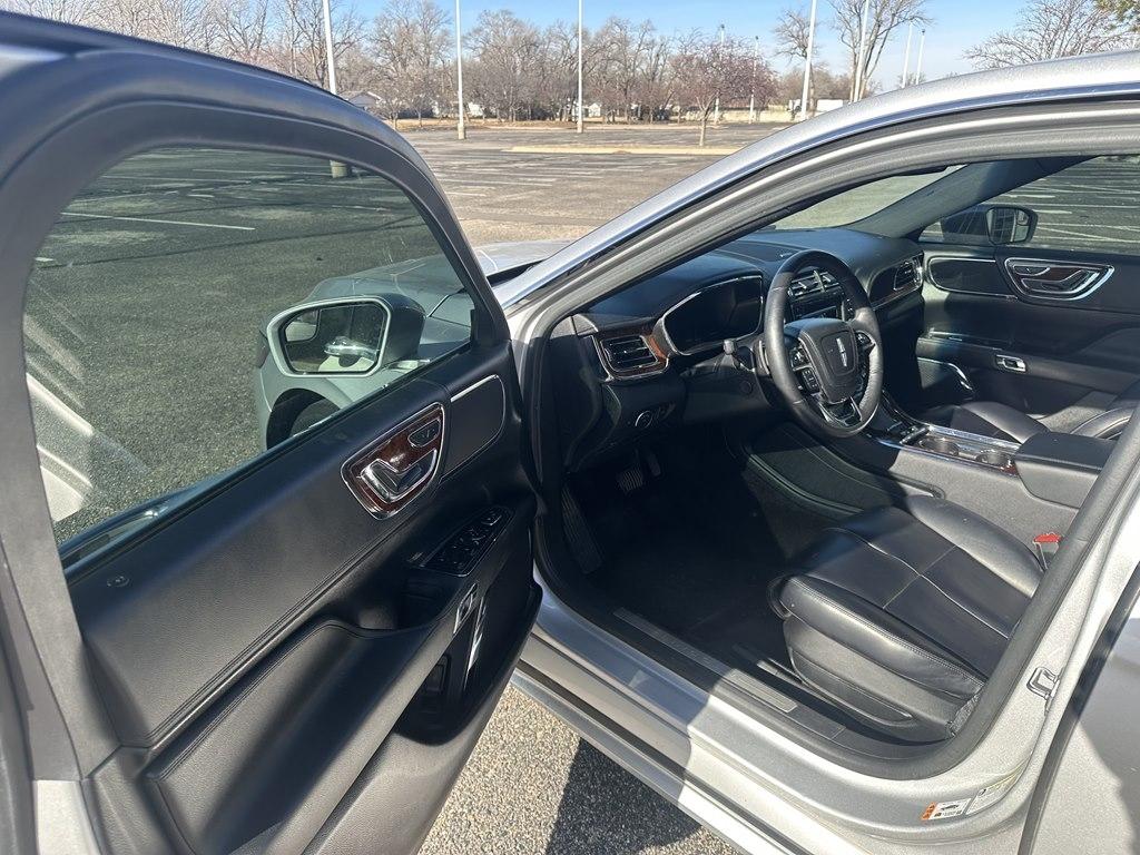 Lincoln Continental Premiere FWD 2018