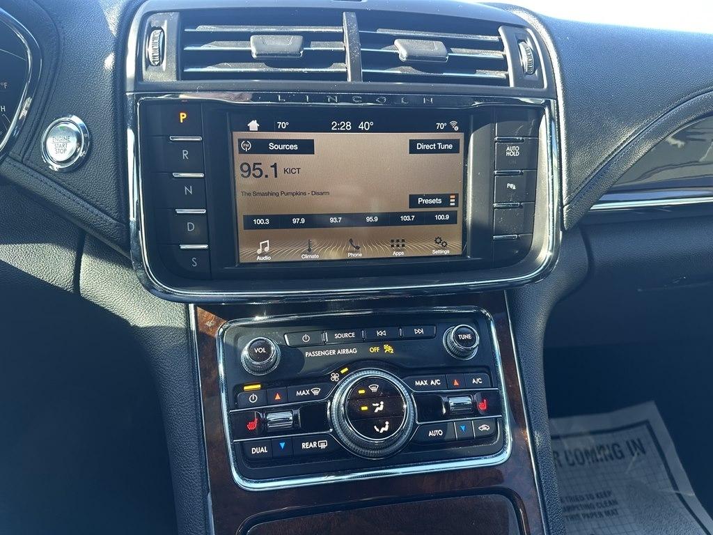 Lincoln Continental Premiere FWD 2018