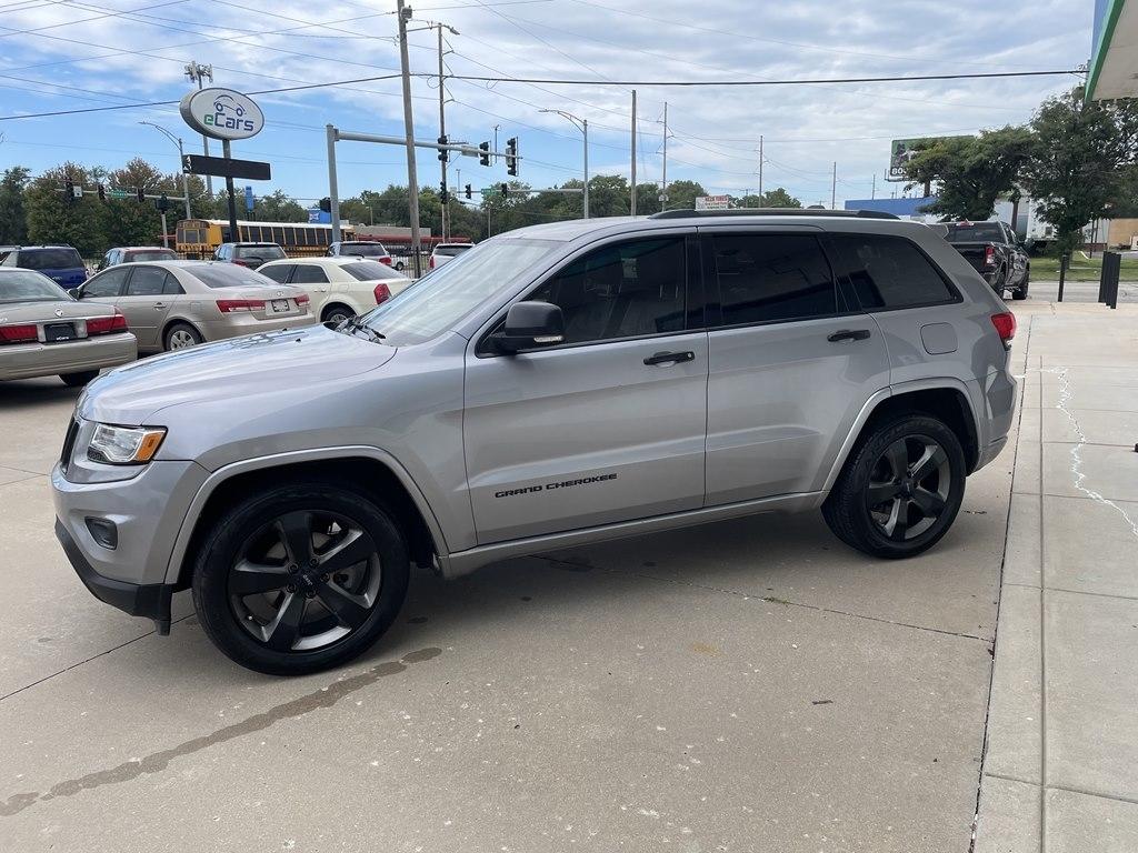 Jeep Grand Cherokee RWD 4dr Overland 2015
