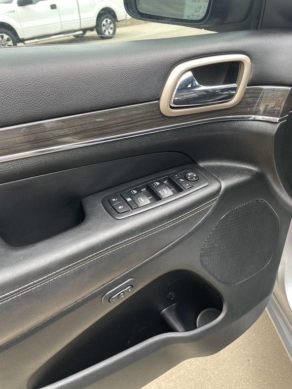 Jeep Grand Cherokee RWD 4dr Overland 2015