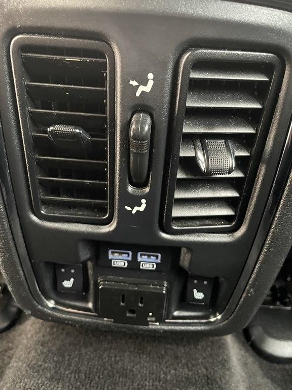 Jeep Grand Cherokee RWD 4dr Overland 2015