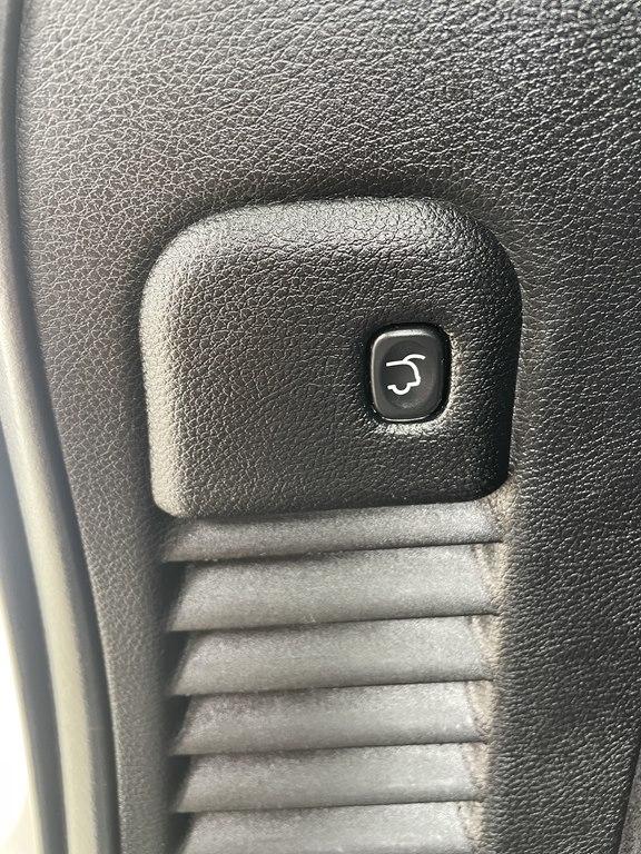 Jeep Grand Cherokee RWD 4dr Overland 2015