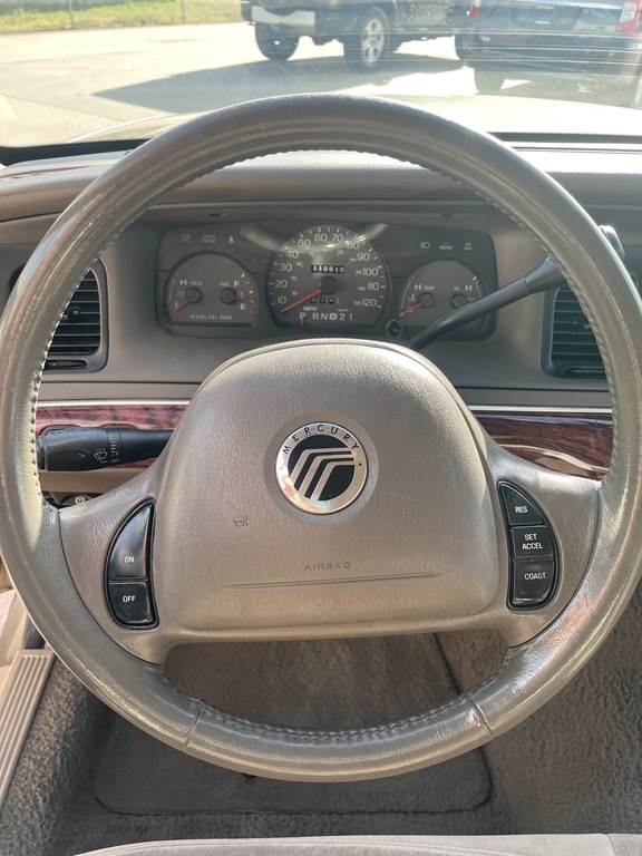 Mercury Grand Marquis 4dr Sdn LS 2001