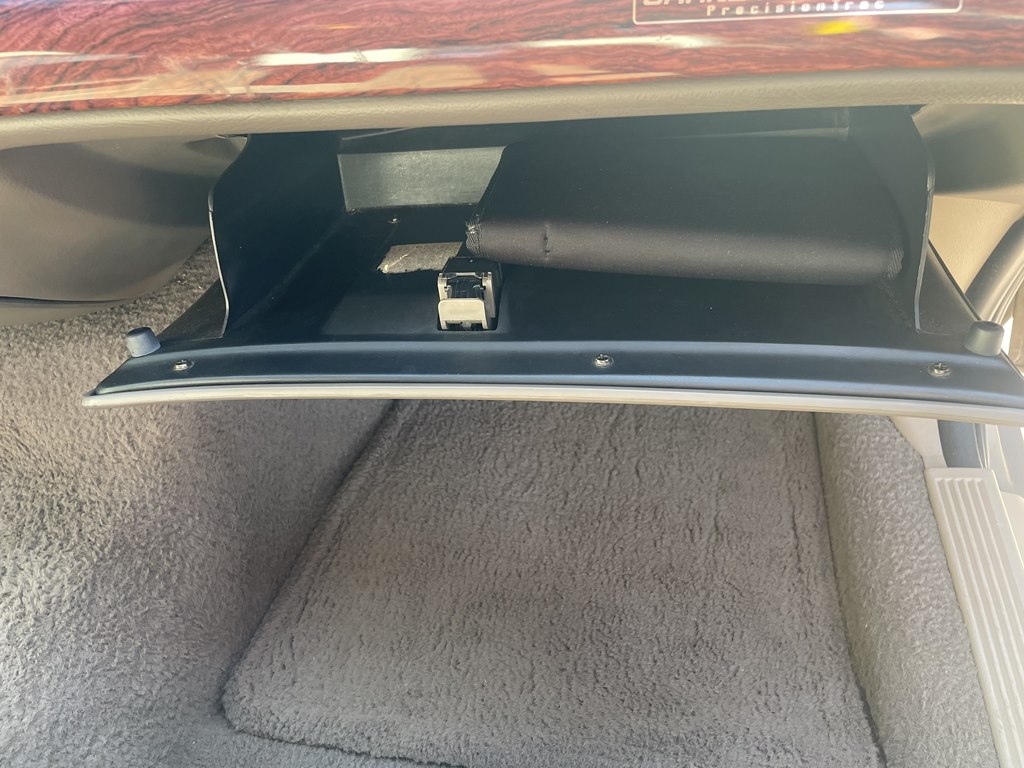 Mercury Grand Marquis 4dr Sdn LS 2001