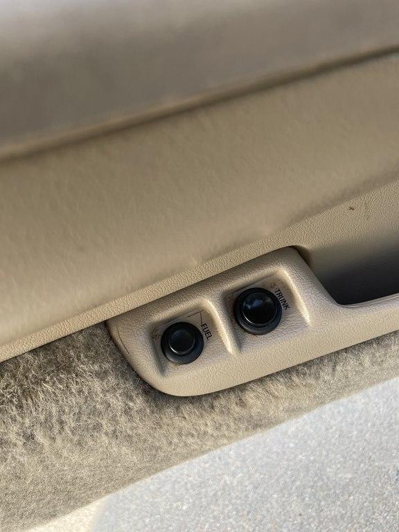 Mercury Grand Marquis 4dr Sdn LS 2001