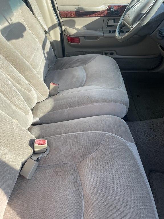 Mercury Grand Marquis 4dr Sdn LS 2001