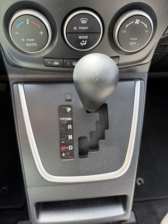 Mazda MAZDA5 4dr Wgn Auto Sport 2013