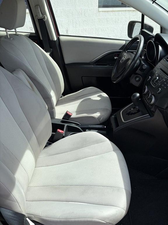 Mazda MAZDA5 4dr Wgn Auto Sport 2013