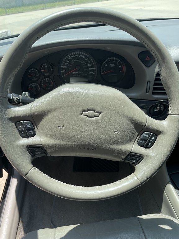 Chevrolet Impala 4dr Sdn SS Supercharged 2004 Chevrolet Impala 4dr Sdn SS Supercharged 2004