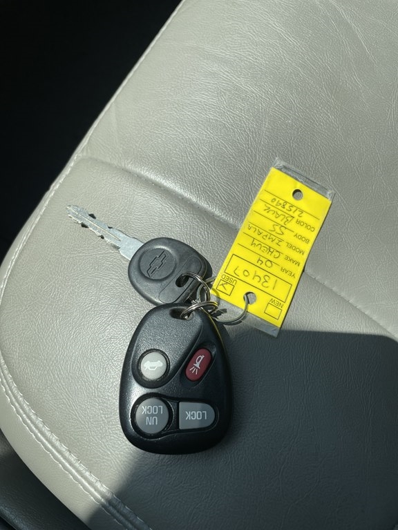 Chevrolet Impala 4dr Sdn SS Supercharged 2004 Chevrolet Impala 4dr Sdn SS Supercharged 2004