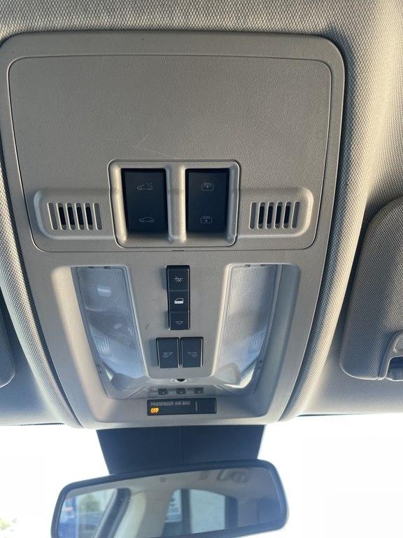 Cadillac SRX FWD 4dr Luxury Collection 2012