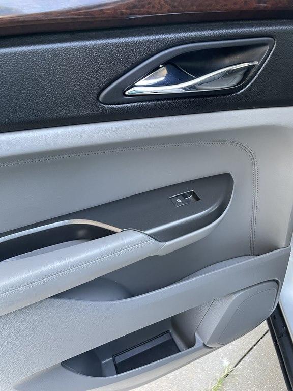 Cadillac SRX FWD 4dr Luxury Collection 2012