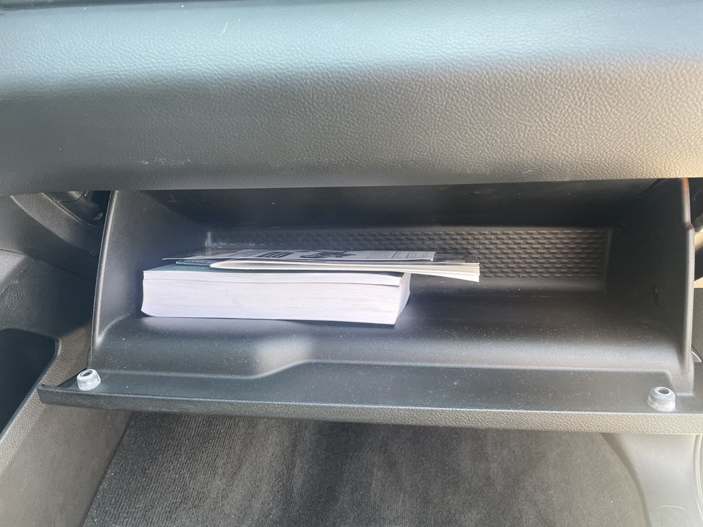 RAM 1500 Big Horn 4x4 Crew Cab 5'7" Box 2020 RAM 1500 Big Horn 4x4 Crew Cab 5'7" Box 2020