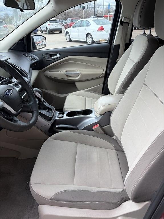 Ford Escape FWD 4dr SE 2014