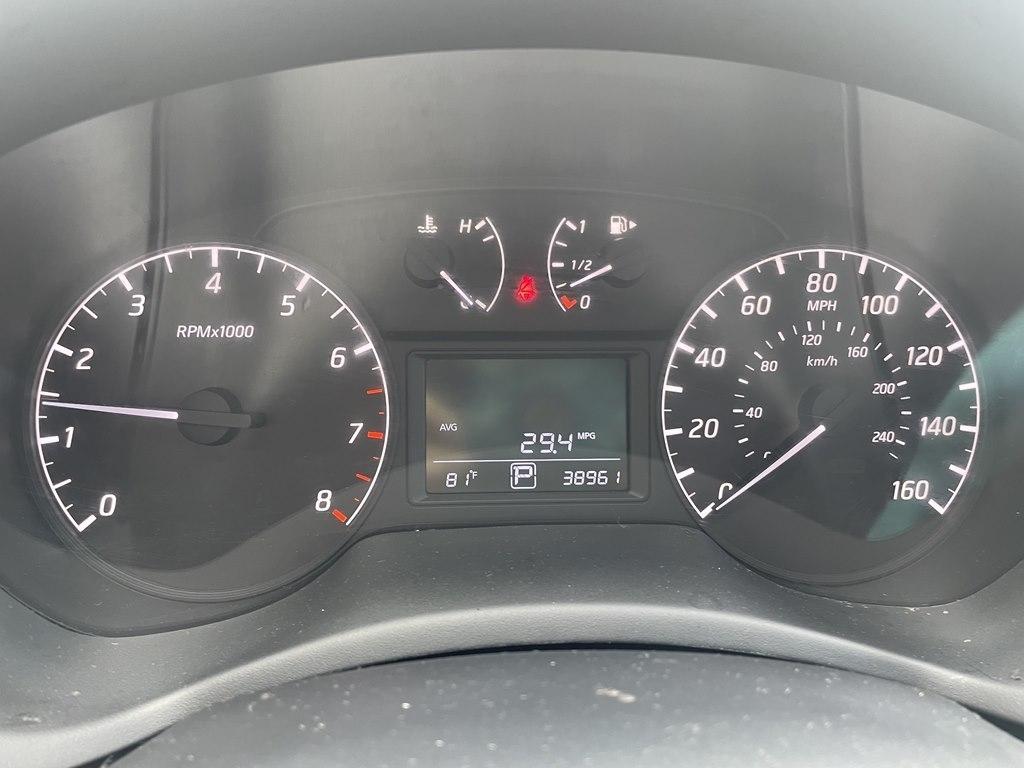 Nissan Sentra 4dr Sdn I4 CVT S 2015