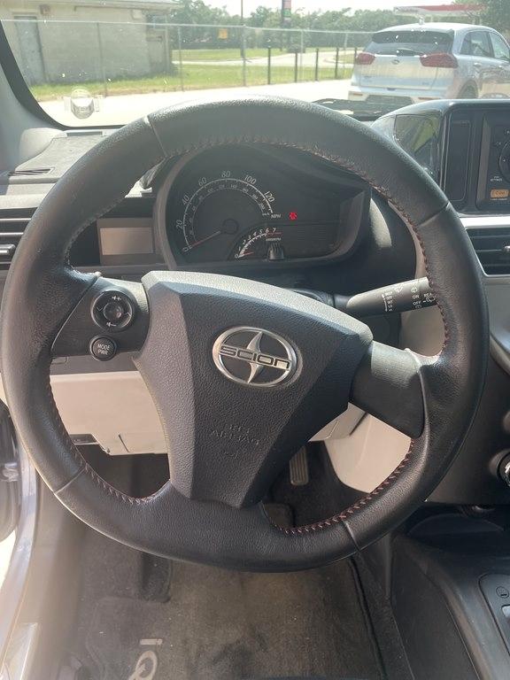 Scion iQ 3dr HB (Natl) 2012