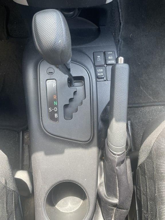 Scion iQ 3dr HB (Natl) 2012