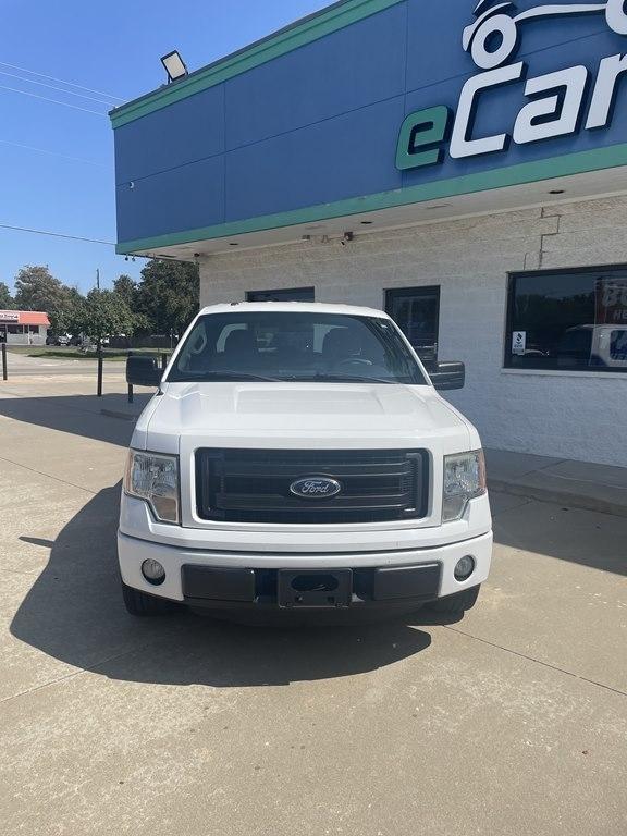 Ford F-150 2WD SuperCab 145" XL 2013