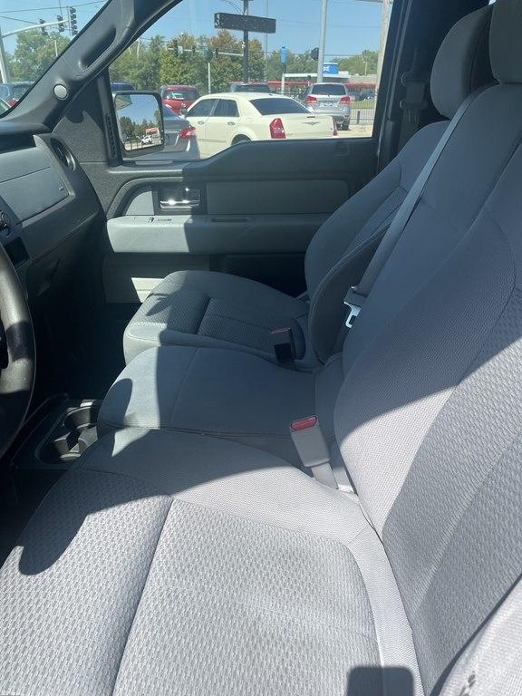 Ford F-150 2WD SuperCab 145" XL 2013