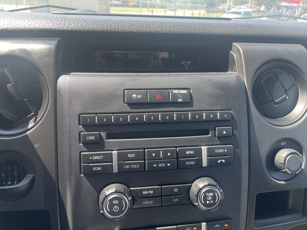 Ford F-150 2WD SuperCab 145" XL 2013