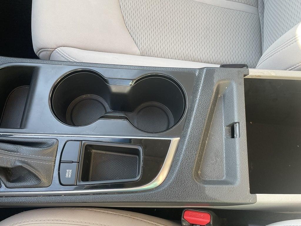 Hyundai Sonata 4dr Sdn 2.4L SE 2015