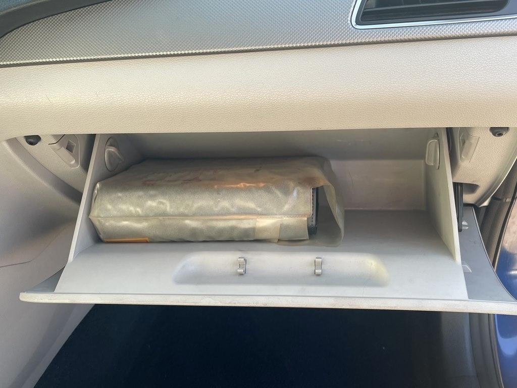 Hyundai Sonata 4dr Sdn 2.4L SE 2015