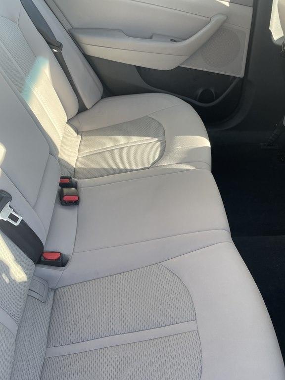 Hyundai Sonata 4dr Sdn 2.4L SE 2015