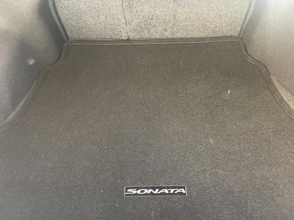 Hyundai Sonata 4dr Sdn 2.4L SE 2015