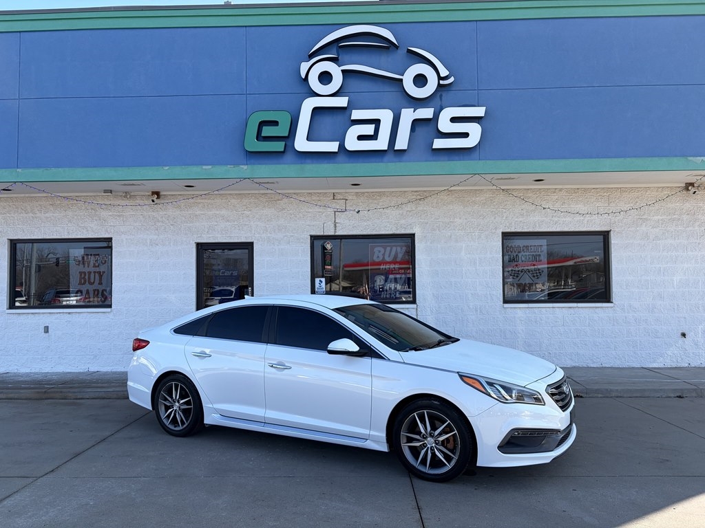 2015 Hyundai Sonata 4dr Sdn 2.0T Sport *Ltd Avail*